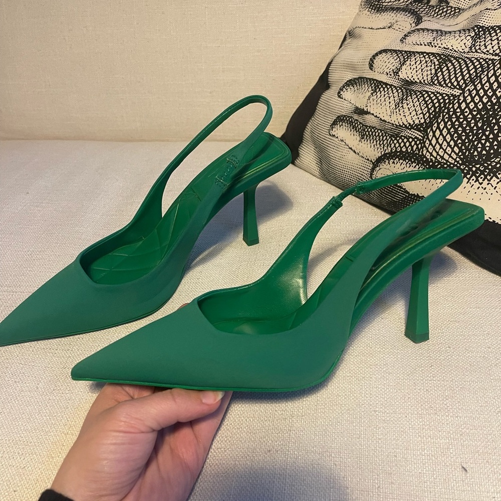 Zara green slingbacks heels, only worn once!